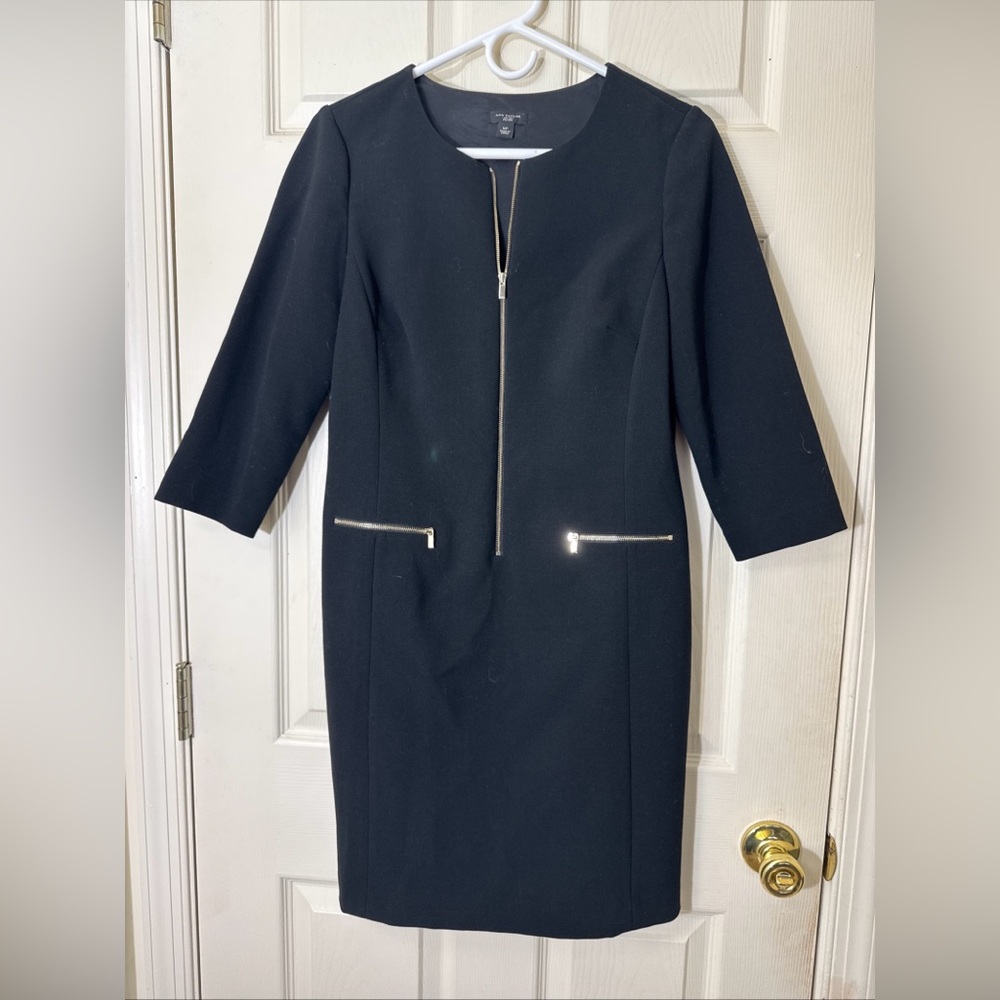 Ann Taylor Women's Black Dress Size 8 Petite  Excellent Condition